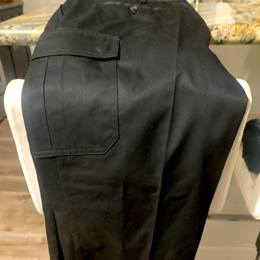 Black Cargo Pants Brand New Never Worn or used Excellent Condition